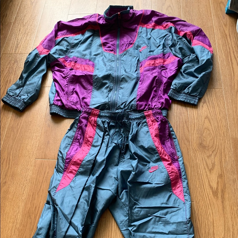Nike vintage windbreaker Set zip jacket and pant set